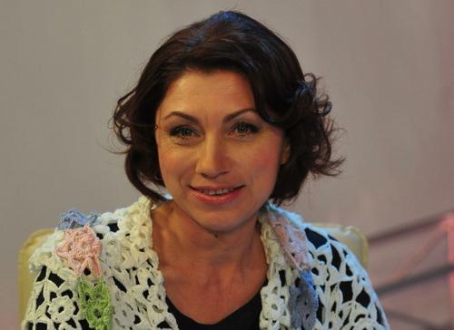 Роза Сябитова заявила, что ей сложно работать с молодыми людьми, поскольку почти все они «нигилисты» Роза Сябитова заявила, что ей сложно работать с молодыми людьми, поскольку почти все они «нигилисты»