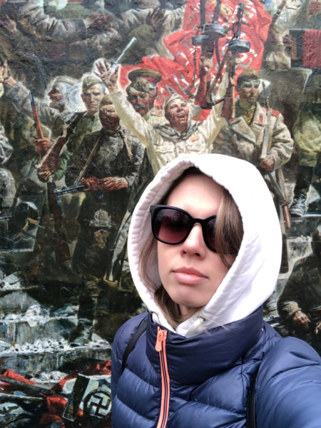 Певица и гуманитарщик Валерия MC Val: Я – за мир, и этот мир начинается с Донбасса Певица и гуманитарщик Валерия MC Val: Я – за мир, и этот мир начинается с Донбасса