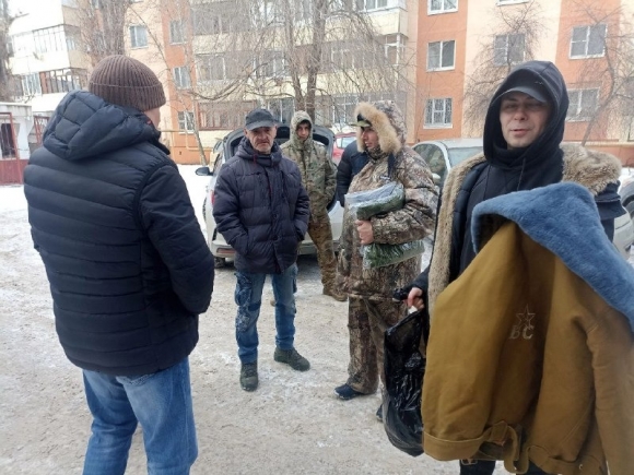 Совет Отцов Воронежской области и жители Воронежа передали бойцам СВО поздравительный груз Совет Отцов Воронежской области и жители Воронежа передали бойцам СВО поздравительный груз