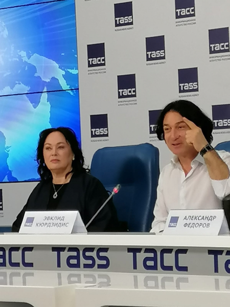 С 8 по 15 июля в Ессентуках Ставропольского края проходит Первый фестиваль детского кино «Хрустальный ИсточникЪ» С 8 по 15 июля в Ессентуках Ставропольского края проходит Первый фестиваль детского кино «Хрустальный ИсточникЪ»