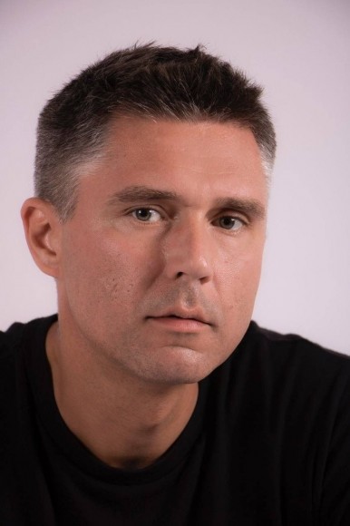 Российский актер театра и кино Алексей Кондрахов: «Для меня самое главное в СВО - это то, что я могу быть полезен как артист» Российский актер театра и кино Алексей Кондрахов: «Для меня самое главное в СВО - это то, что я могу быть полезен как артист»